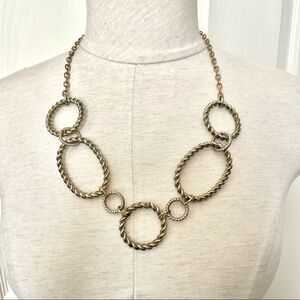 Gold tone link necklace